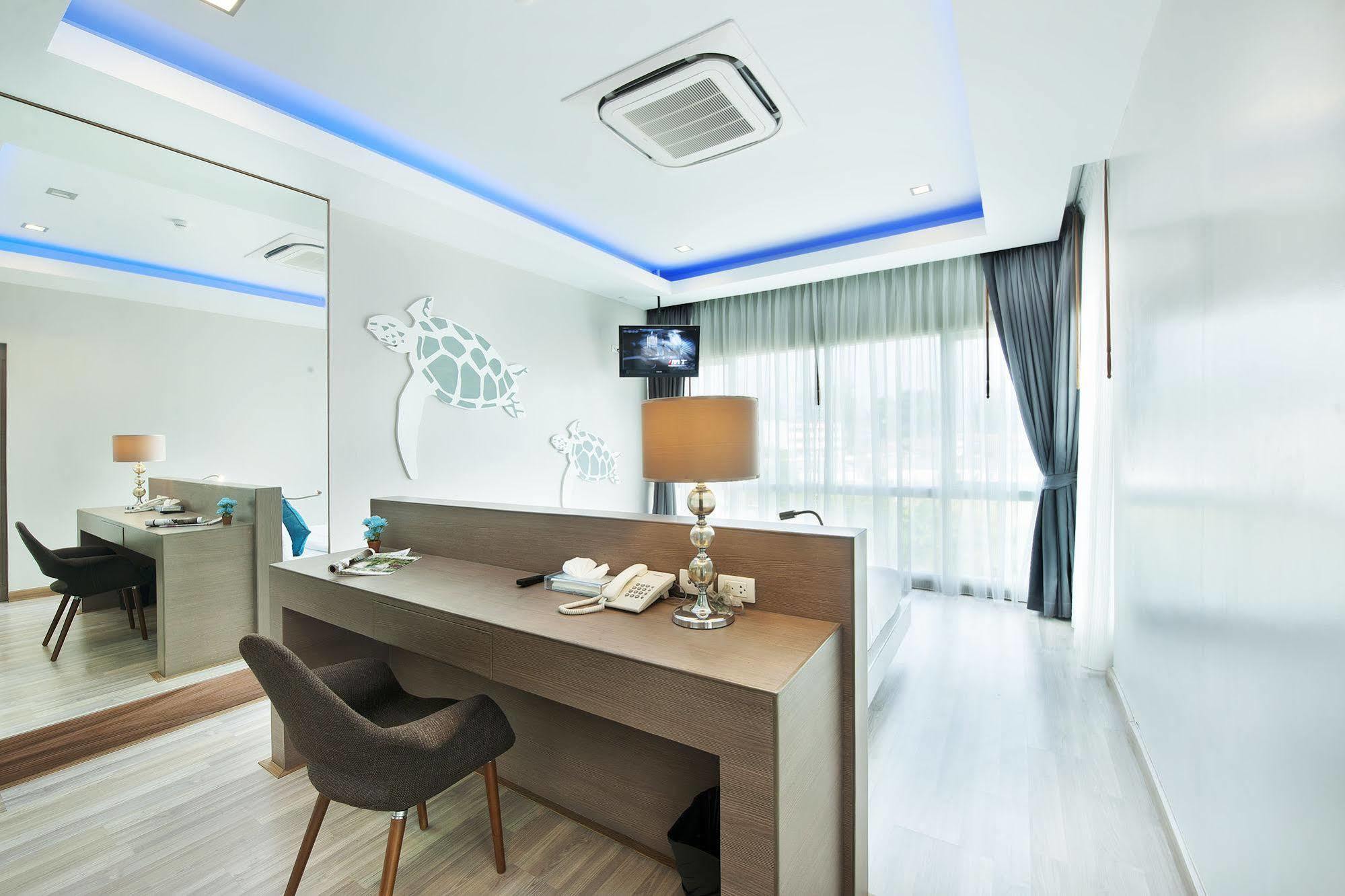Ratana Platinum Resort Kamala Екстериор снимка